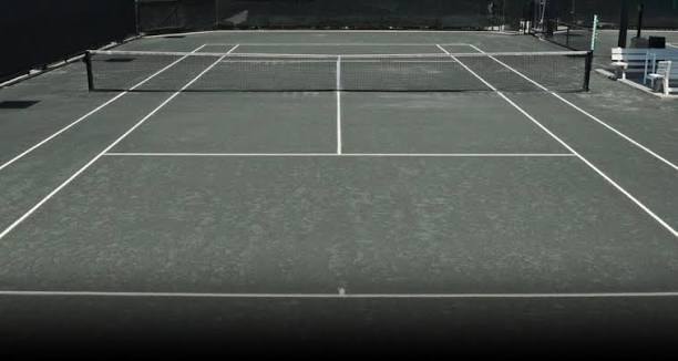 Well-maintained Har-Tru clay court — 30+ year lifespan with proper care